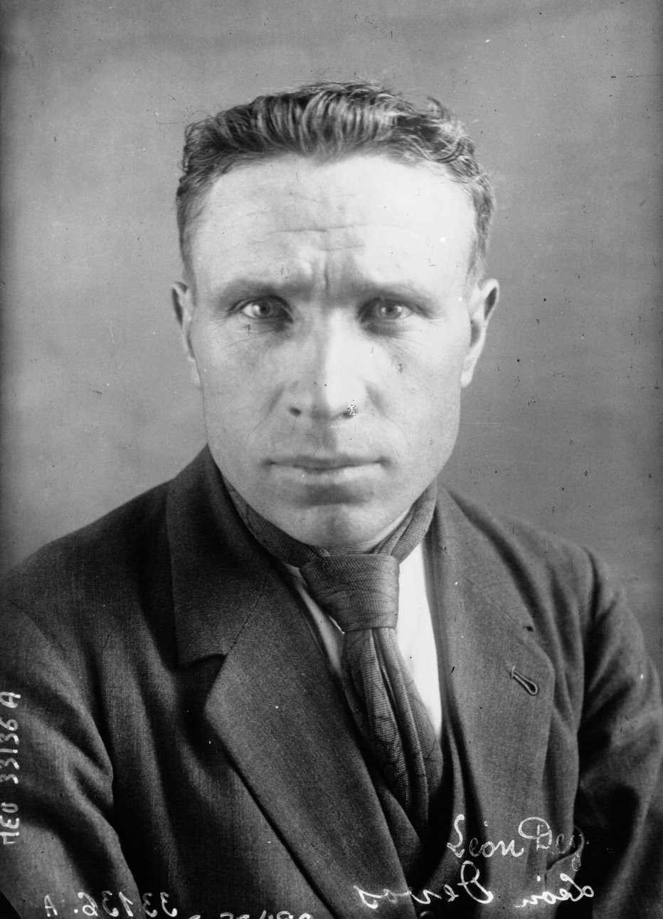 Léon Devos