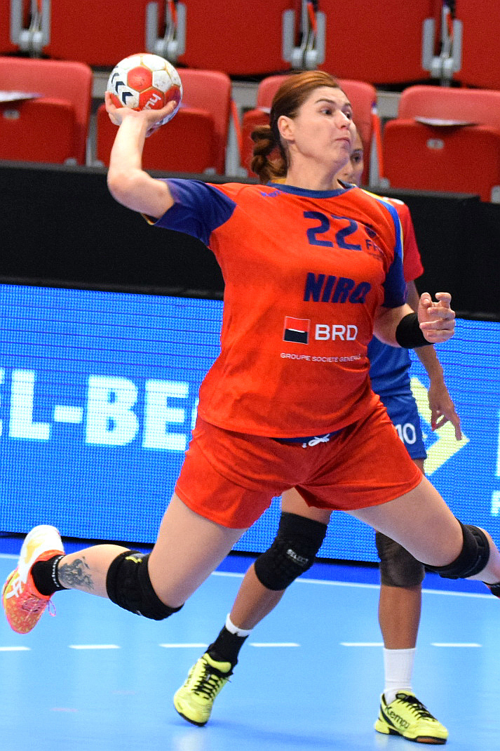 Oana Manea