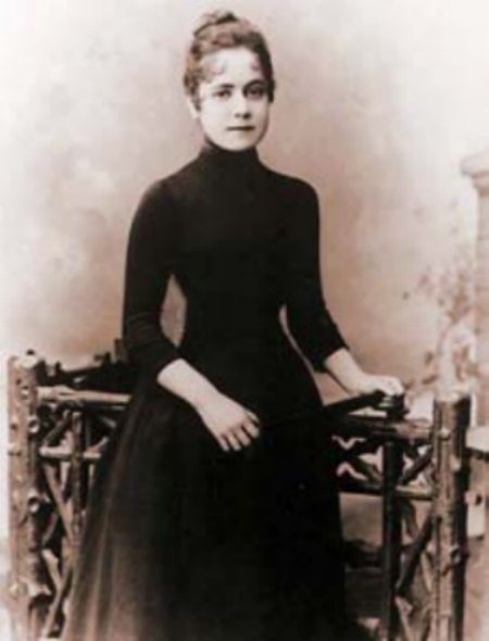 Elvira García y García