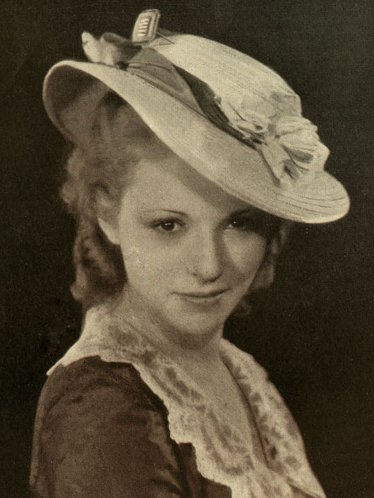 Leda Gloria