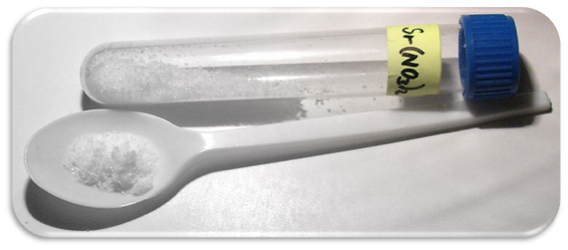 strontium nitrate