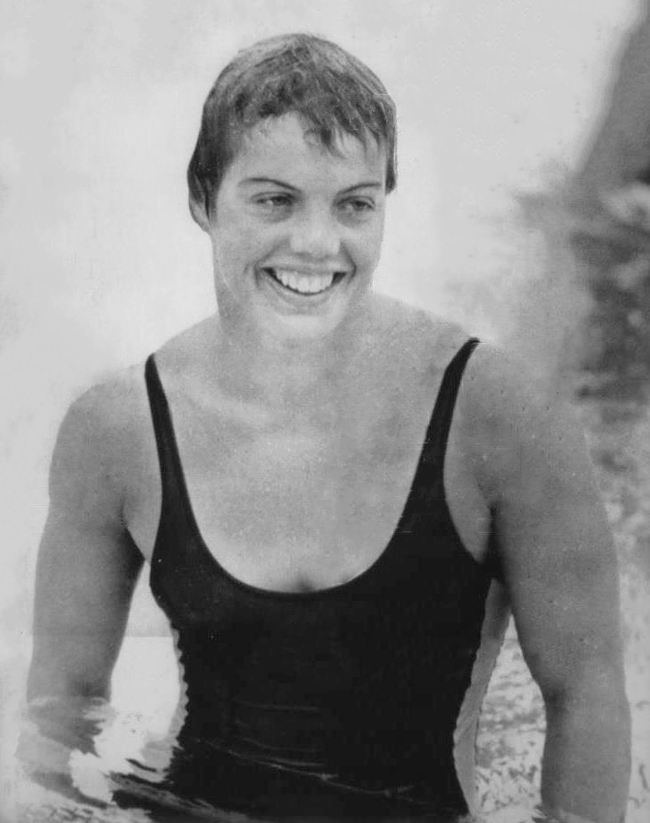 Lynn Colella