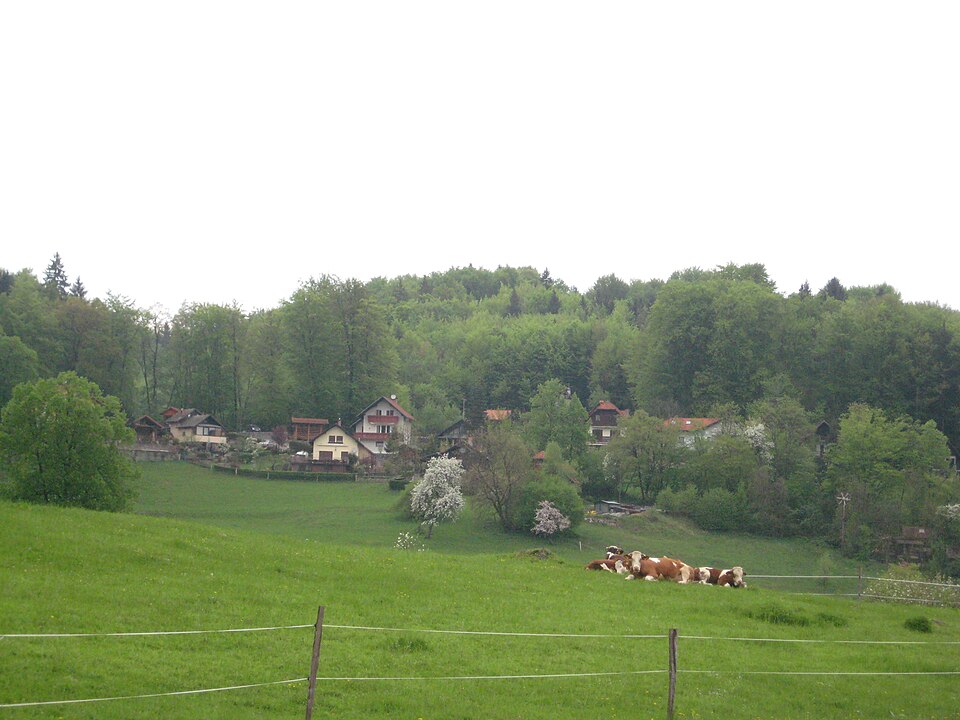Dobeno