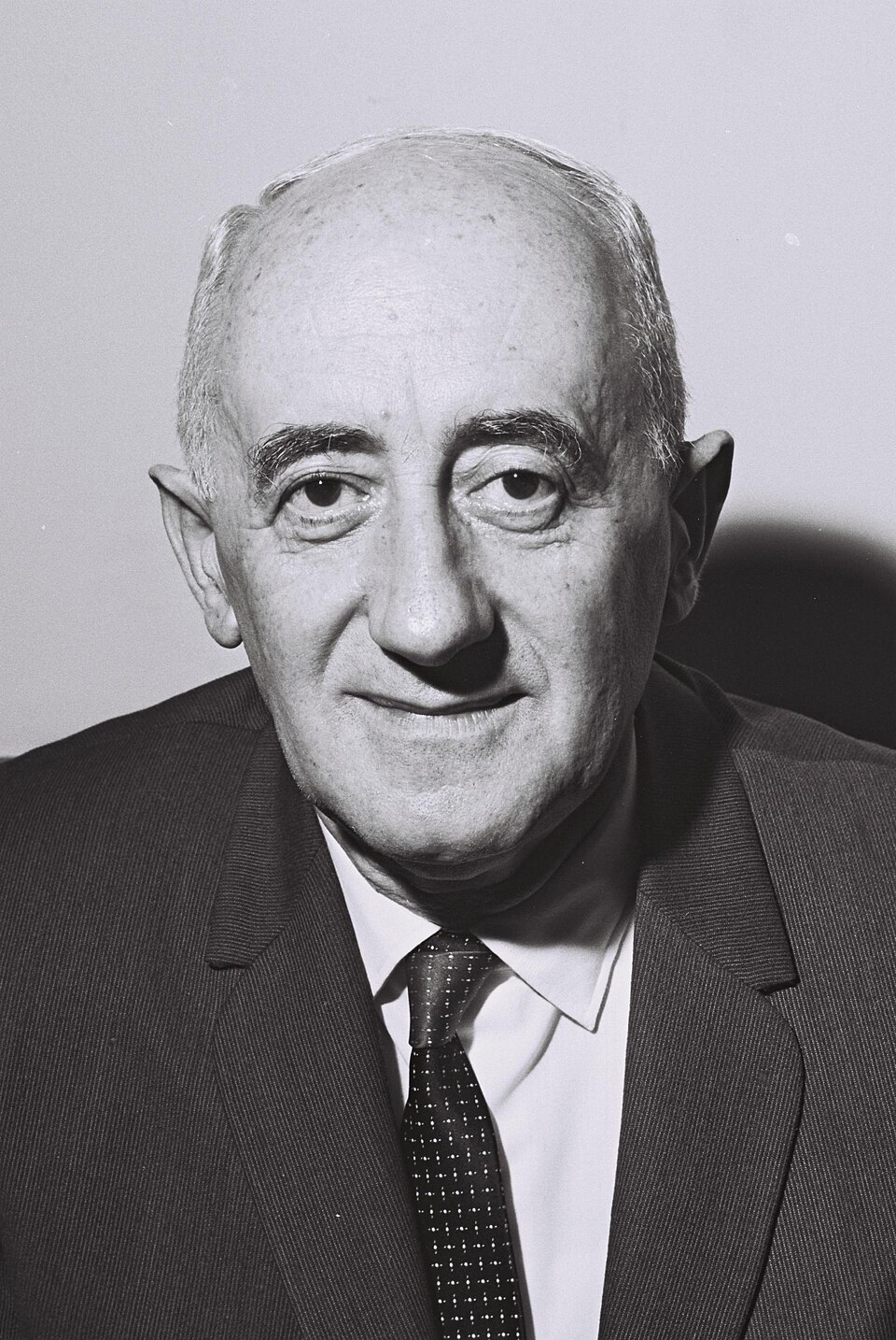 Moshe Kol