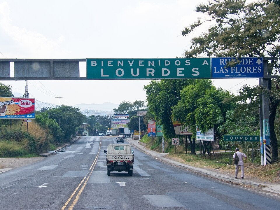 Colón