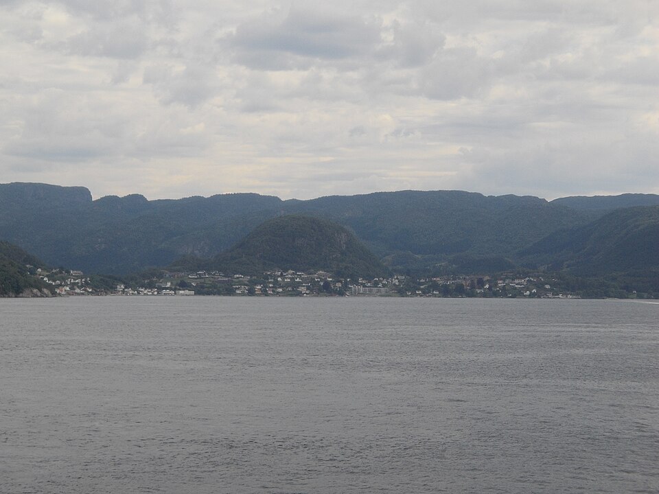 Hjelmelandsvågen