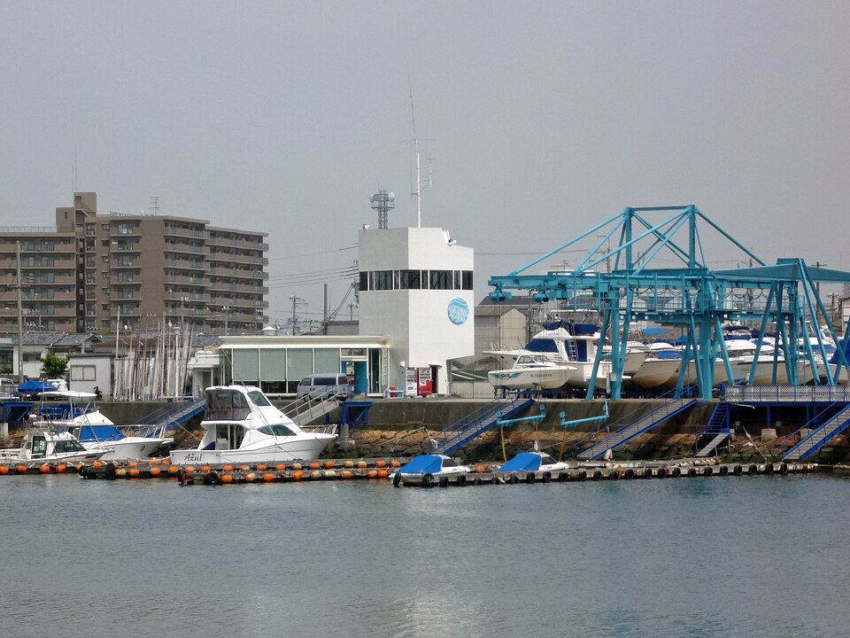 Takaishi