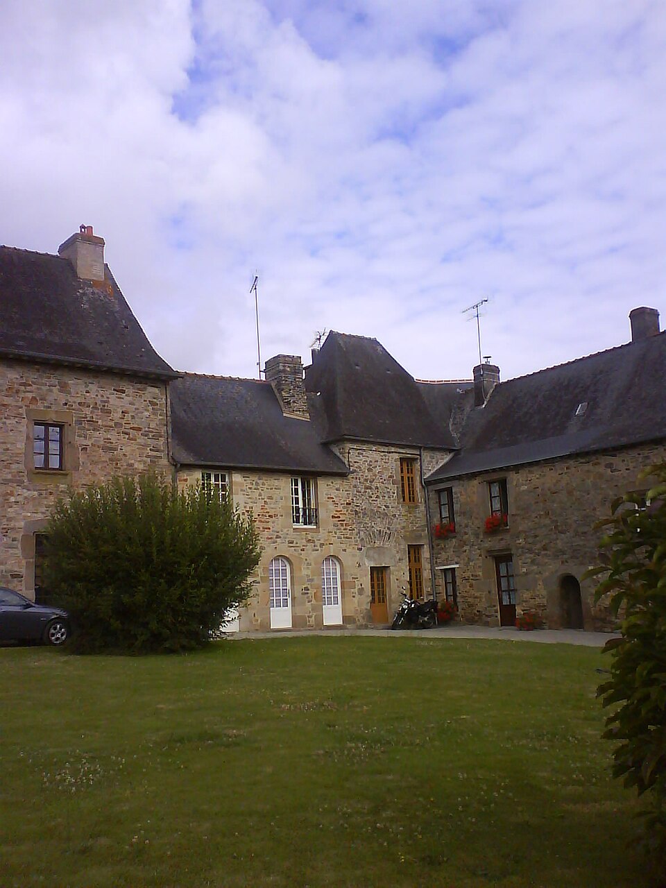 Champeaux