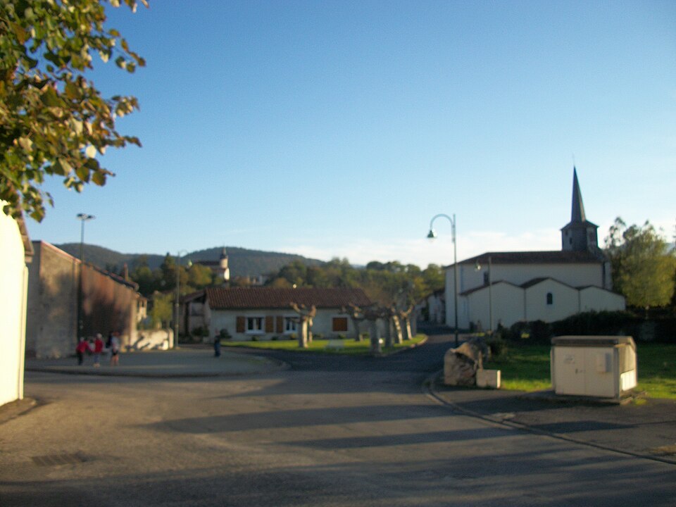 Ausson