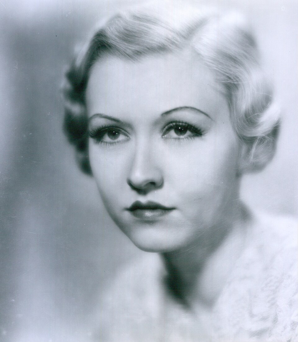 Evalyn Knapp