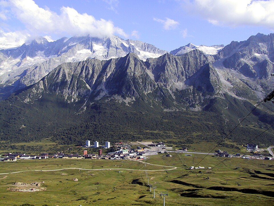 Tonale Pass