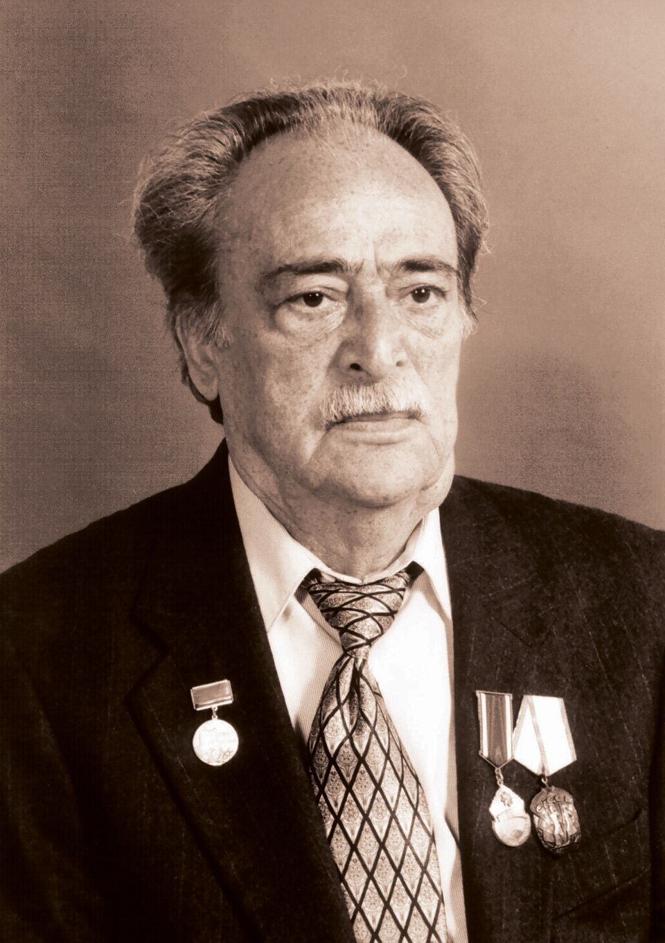 Talaat Khanlarov