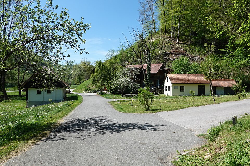 Trebče