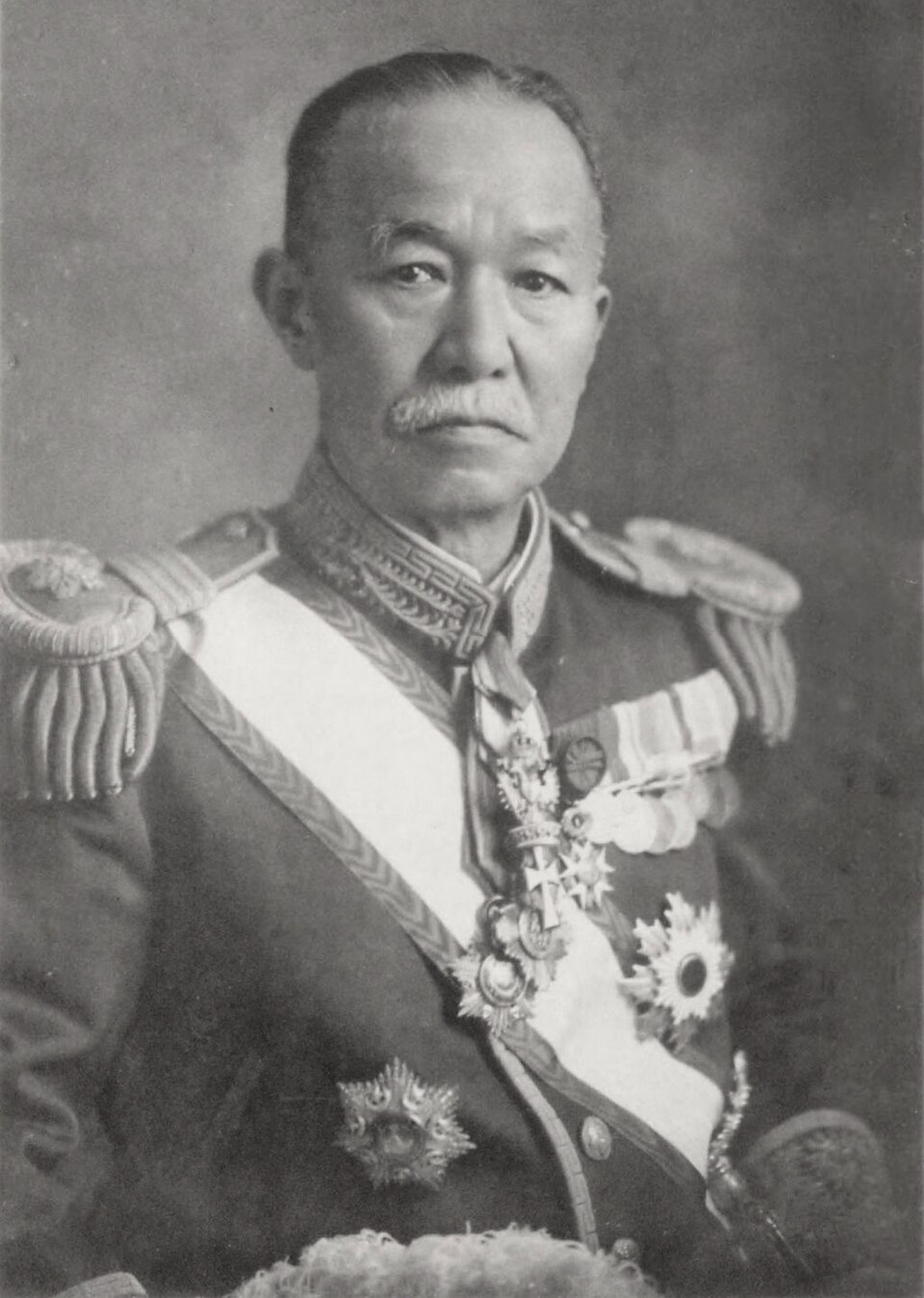 Den Kenjirō