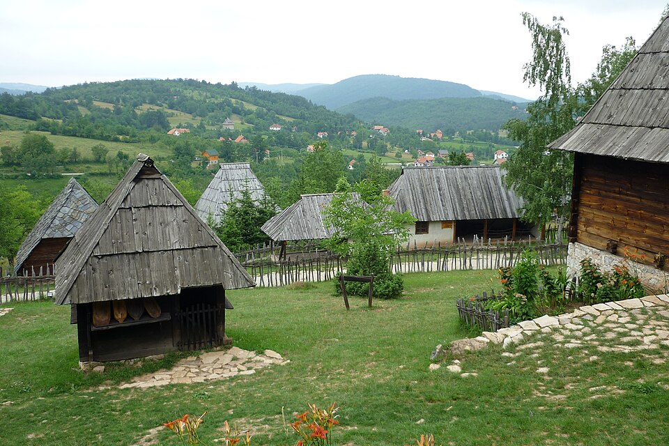 Sirogojno