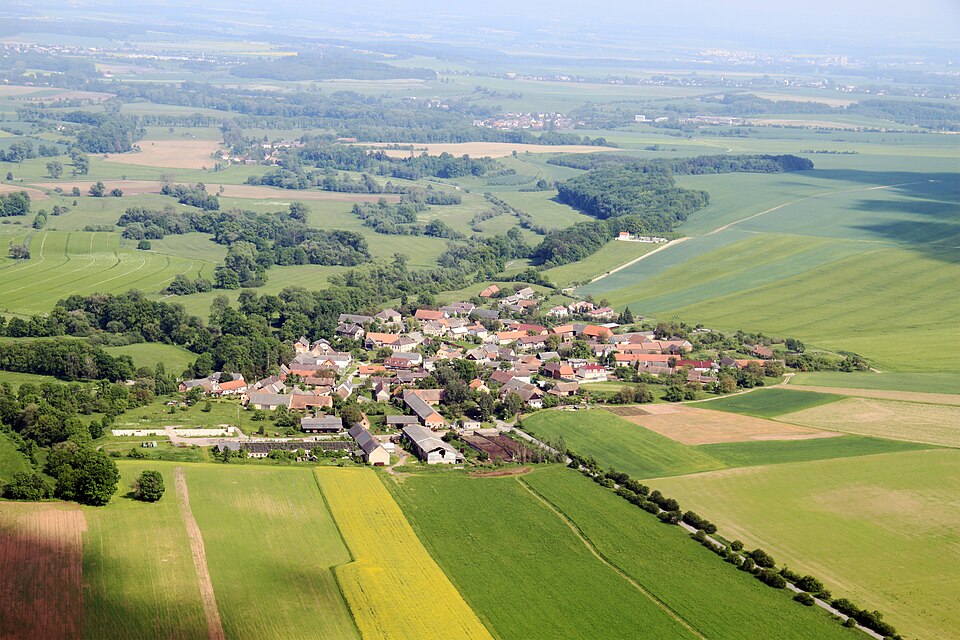 Šestajovice