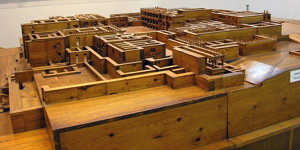 Labyrinth of Knossos