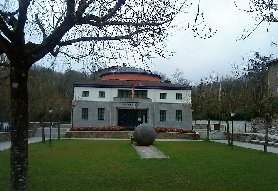Etxebarria