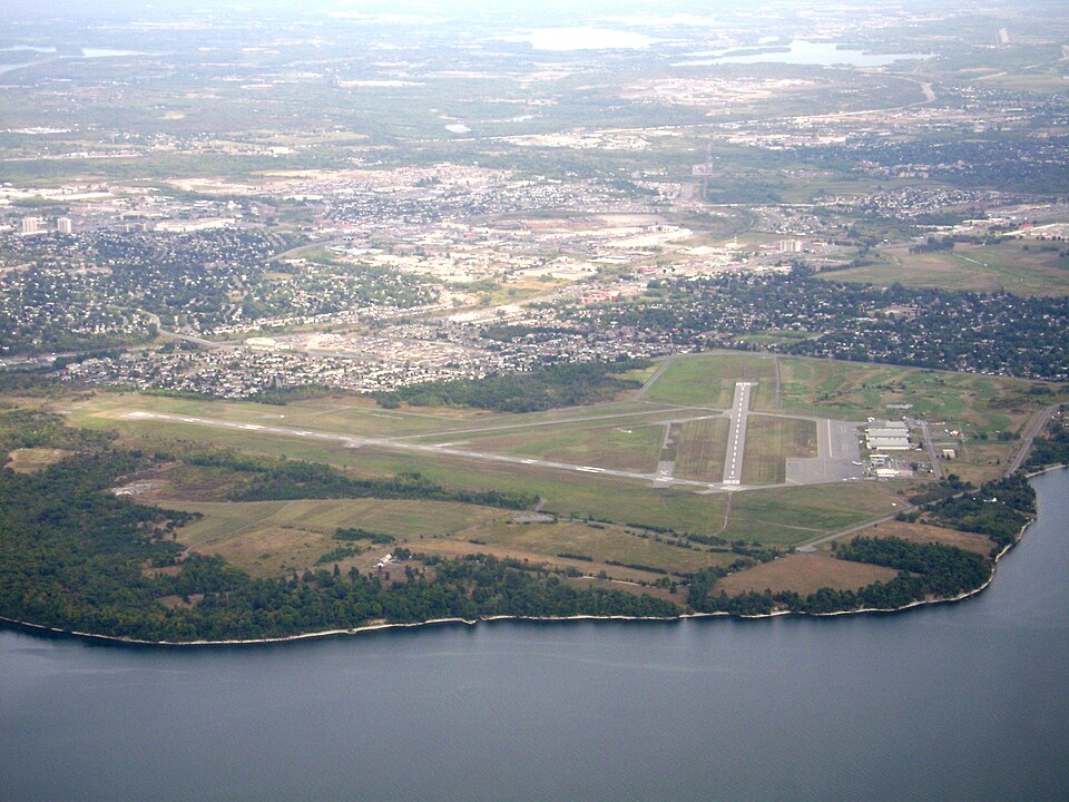 Kingston/Norman Rogers Airport