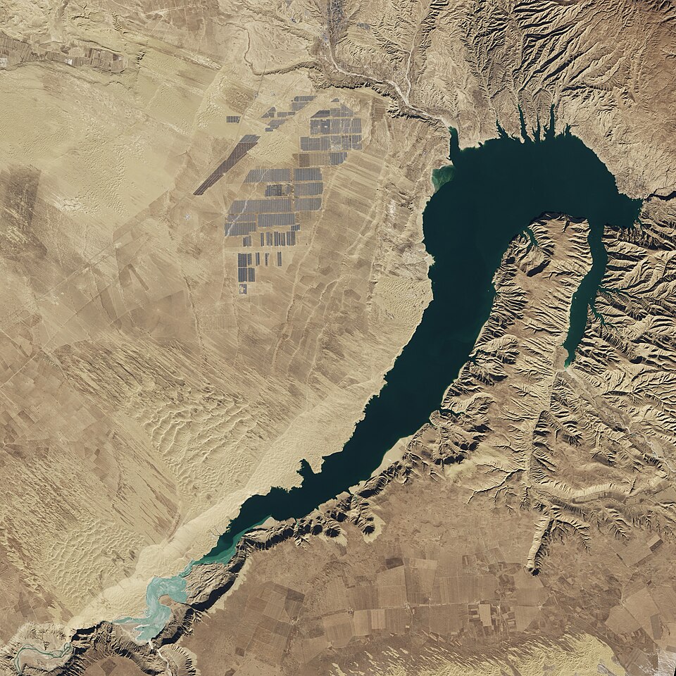 Longyangxia Dam
